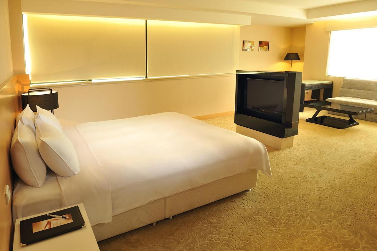 Asia Emperor Hotel Tainan Dış mekan fotoğraf